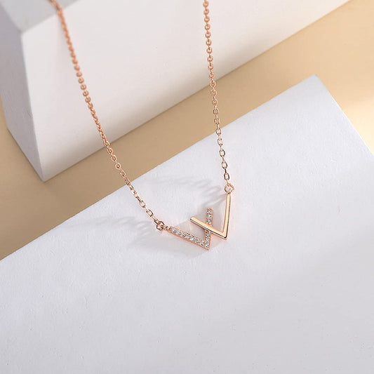 Double V Necklace